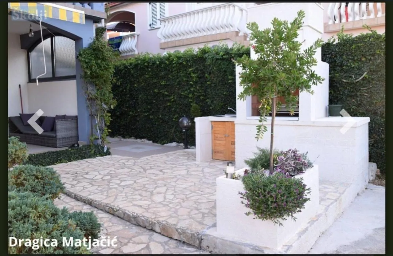 Апартаменты Apartmani Matjacic - Углян